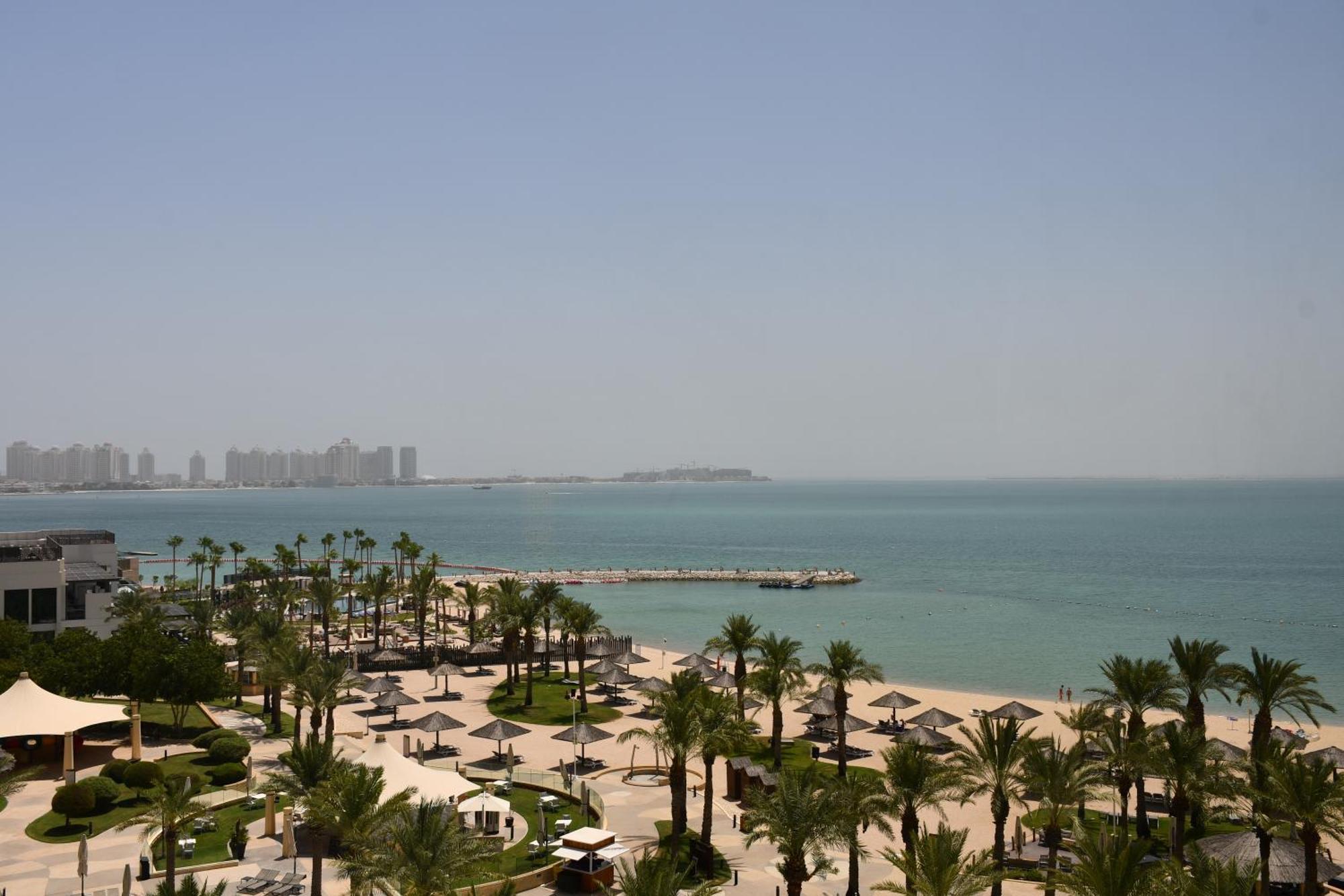 Intercontinental Doha Beach & Spa, An Ihg Hotel Exterior foto